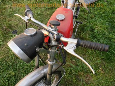 Benelli_Motobi_125_Sport_Special_Einzylinder_Kraftei_Bj__ca__1969_72.jpg