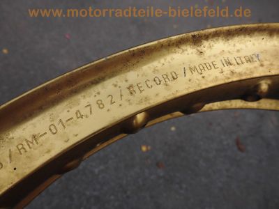 Borrani_Felgen_Raeder_wheels_rims_gold-eloxiert_WM_3x18_Record_B_M01_4470_und_2_15x18_-_36_RM-01-4782_18.jpg