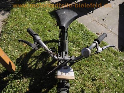 Motobecane_Moby_50_Bj__1973_mit_TUM-143_Motor_49,9_ccm_-_wie_Mini-Moby_Mobylette_46.jpg