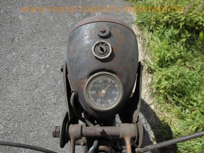 Puch_125_T_Bj__1949_Doppelkolben-Motor_-_no_Puch_R_M_125_150_175_200_250_SV_SGS_TL_TF_14.jpg