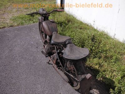 Puch_125_T_Bj__1949_Doppelkolben-Motor_-_no_Puch_R_M_125_150_175_200_250_SV_SGS_TL_TF_6.jpg