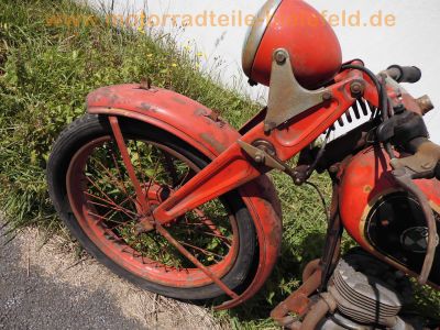 Puch_Oldtimer-Motorrad_-_ggf__Vorkrieg_bzw__Puch_125_150_175_200_220_250_350_S4_TL_SV_SGS_TFS_64.jpg