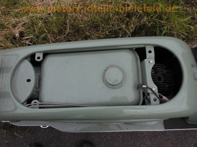 Röhr_Rolletta_200_Roller_Bj__1954_-_kein_Eichler_Kroboth_Heinkel_FAKA_Zündapp_Messerschmitt_Bajaj_29.jpg