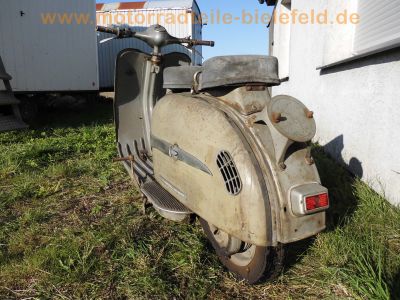 Röhr_Rolletta_200_Roller_aus_1954_restauriert_-_kein_Eichler_Kroboth_Heinkel_FAKA_Zündapp_Messerschmitt_Bajaj_45.jpg