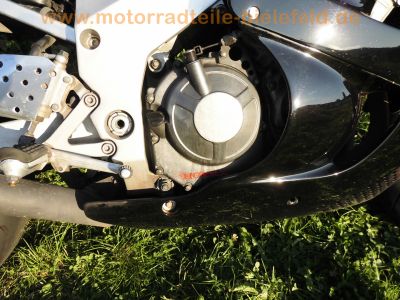 Honda_CBR_900_RR_Fireblade_SC28_Ur-Modell_schwarz_LSL-Lenkungsdämpfer_Sport-Auspuff_-_wie_SC33_15.jpg
