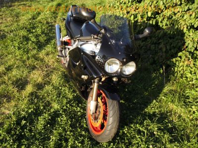 Honda_CBR_900_RR_Fireblade_SC28_Ur-Modell_schwarz_LSL-Lenkungsdämpfer_Sport-Auspuff_-_wie_SC33_4.jpg