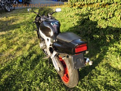 Honda_CBR_900_RR_Fireblade_SC28_Ur-Modell_schwarz_LSL-Lenkungsdämpfer_Sport-Auspuff_-_wie_SC33_44.jpg