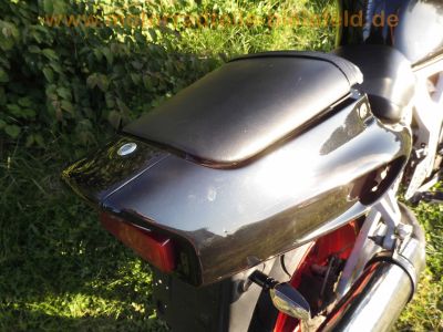 Honda_CBR_900_RR_Fireblade_SC28_Ur-Modell_schwarz_LSL-Lenkungsdämpfer_Sport-Auspuff_-_wie_SC33_7.jpg
