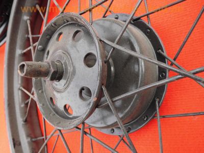 Felgen_Naben_Speichen_Oldtimer_rims_spokes_NSU_PUCH_Zündapp_Hercules_etc__7.jpg