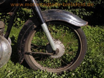 Triumph_CORNET_II_200_aus_1956_-_wie_Contessa_B_BD_BDG_125_250_BOSS_350_31.jpg