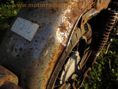 Honda_CB_750_Four_K7_Wrack_Motor_dreht_-_wie_K0_K1_K2_K3_K4_K5_K6_K8_F1_F2_F3_12.jpg