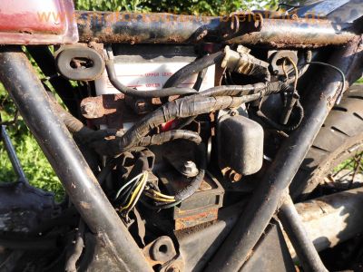 Honda_CB_750_Four_K7_Wrack_Motor_dreht_-_wie_K0_K1_K2_K3_K4_K5_K6_K8_F1_F2_F3_64.jpg