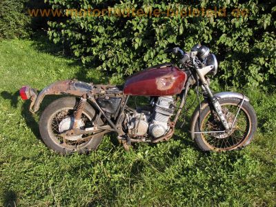 Honda_CB_750_Four_K7_Wrack_Motor_dreht_-_wie_K0_K1_K2_K3_K4_K5_K6_K8_F1_F2_F3_8.jpg