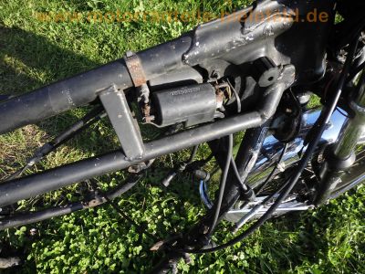 Honda_CB_750_Four_K7_rolling_chassis_o__Motor_EZ1980_49kW_Café-Racer_Sitzbank_HAGON-Federbeine_41.jpg