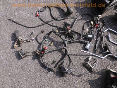 Honda_VF_500_C_V30_Magna_PC13_Custom_Chopper_Ersatz-Teile_spare-parts_-_wie_VT_VF_500_700_750_C_F_Magna_Shadow_62.jpg