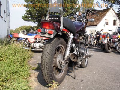 Honda_VF_500_C_rot_CRASH_V30_Magna_PC13_Custom_Chopper_-_wie_VT_VF_500_700_750_C_F_Magna_Shadow_62.jpg