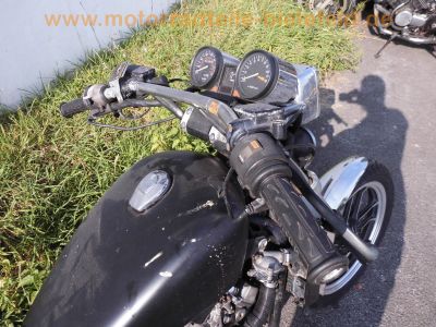 Honda_VF_500_C_schwarz_EZ84_V30_Magna_PC13_Custom_Chopper_-_wie_VT_VF_500_700_750_C_F_Magna_Shadow_PC08_74.jpg