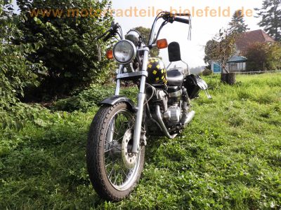 Honda_CA_125_Rebel_JC24_Chopper_Hoch-Lenker_Stahlflex_Sissy-Bar_Satteltaschen_41.jpg