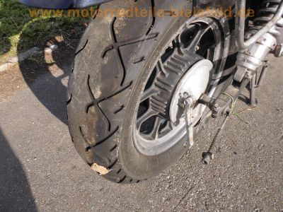 Honda_VT_700_C_RC19_Shadow_Custom_Chopper_-_wie_VT_750_C_RC14_RC29_VT_1100_C_SC18_SC23_118.jpg