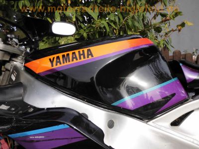 Yamaha_FZR_1000_3LE_EXUP_94_Fox_Eyes_6-Kolben-Bremse_Mono-Hoeckersitz_ABM-Rasten_Remus-Phoenix_Auspuff_-_wie_YZF_600_750_1000_R_16_.jpg