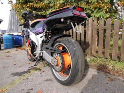 Yamaha_FZR_1000_3LE_EXUP_94_Fox_Eyes_6-Kolben-Bremse_Mono-Hoeckersitz_ABM-Rasten_Remus-Phoenix_Auspuff_-_wie_YZF_600_750_1000_R_3_.jpg