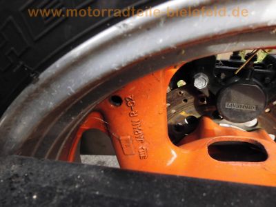Yamaha_FZR_1000_3LE_EXUP_94_Fox_Eyes_6-Kolben-Bremse_Mono-Hoeckersitz_ABM-Rasten_Remus-Phoenix_Auspuff_-_wie_YZF_600_750_1000_R_40_.jpg
