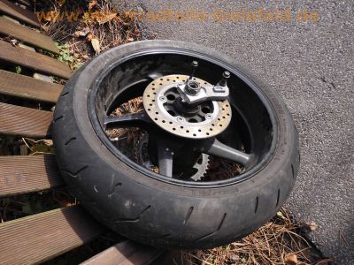 Yamaha_YZF-R1_RN12_EXUP_2005_grau_crash_YZF_1000_Motor_XN509E_33tkm_Ersatzteile_spare-parts_158_.jpg