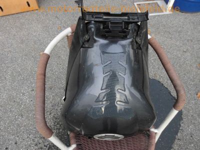 Yamaha_YZF-R1_RN12_EXUP_2005_grau_crash_YZF_1000_Motor_XN509E_33tkm_Ersatzteile_spare-parts_212_.jpg