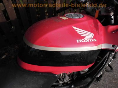 Honda_CBR_1000_F_SC24_EZ_1992_unfallfrei_non-DUAL_CBS_pink_Farbcode_NH1_-_wie_SC21_CBR_600_F_PC_19_20_23_25_31_148_.jpg