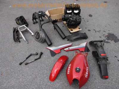 Yamaha_XJ_600_3KM_rot-metallic_original_Ersatz-Teile_spare-parts_Motor_Lacksatz_-_wie_3KN_51J_21.jpg