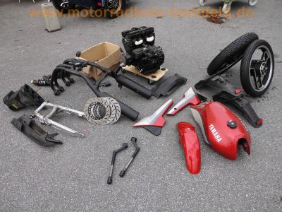 Yamaha_XJ_600_3KM_rot-metallic_original_Ersatz-Teile_spare-parts_Motor_Lacksatz_-_wie_3KN_51J_40.jpg