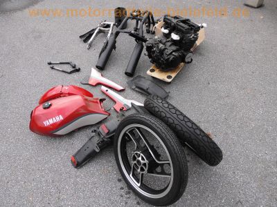 Yamaha_XJ_600_3KM_rot-metallic_original_Ersatz-Teile_spare-parts_Motor_Lacksatz_-_wie_3KN_51J_64.jpg