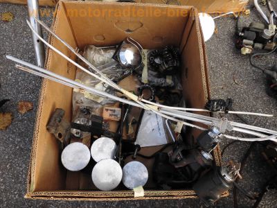 Honda_CB_500_Four_Konvolut_3x_Ersatzteile_spare-parts_-_wie_CB_350_400_500_550_750_F_Four_11.jpg