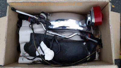 Honda_CB_500_Four_Konvolut_3x_Ersatzteile_spare-parts_-_wie_CB_350_400_500_550_750_F_Four_114.jpg