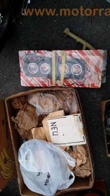 Honda_CB_500_Four_Konvolut_3x_Ersatzteile_spare-parts_-_wie_CB_350_400_500_550_750_F_Four_125.jpg