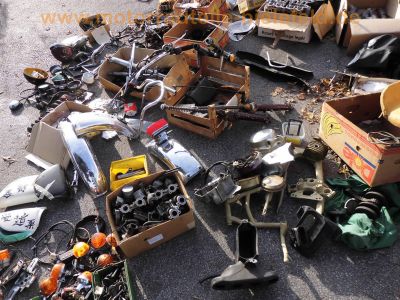Honda_CB_500_Four_Konvolut_3x_Ersatzteile_spare-parts_-_wie_CB_350_400_500_550_750_F_Four_230.jpg