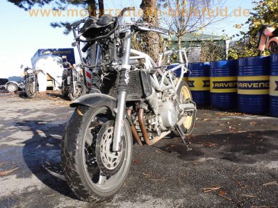 Yamaha_TRX_850_4UN_nackt_mit_AT-Motor_R1-Bremsanlage_Rahmen_Gabel_Räder_Cockpit_27.jpg