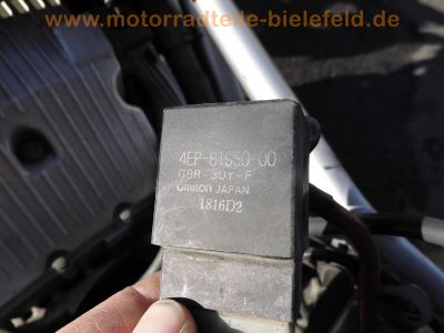 Yamaha_TRX_850_4UN_nackt_mit_AT-Motor_R1-Bremsanlage_Rahmen_Gabel_Räder_Cockpit_36.jpg