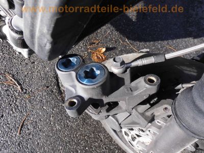 Yamaha_TRX_850_4UN_nackt_mit_AT-Motor_R1-Bremsanlage_Rahmen_Gabel_Räder_Cockpit_68.jpg