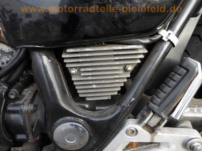 Honda_V45_US-Magna_VF_750_C_RC07_wie_RC09_schwarz_Scheibe_hohe_Sissy-Bar_kurze_Chrom-Fender_19.jpg