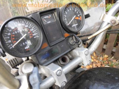 Honda_V45_US-Magna_VF_750_C_RC07_wie_RC09_schwarz_Scheibe_hohe_Sissy-Bar_kurze_Chrom-Fender_50.jpg