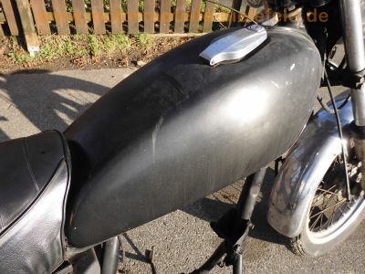Yamaha_SR_500_2J4_Speichenraeder_Rolling_Chassis_Motor_ausgebaut_wie_SR_XT_250_500_1U6_48T_34.jpg