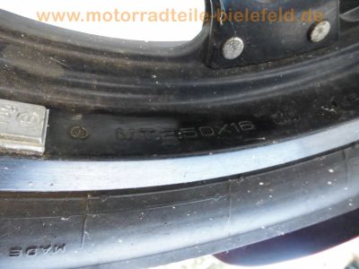 Honda_VF_1000_F_SC15_Ersatzteile_Gabel_Vorderrad_Fender_9.jpg