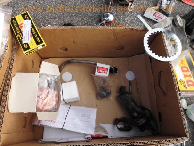 Yamaha_SR_500_48T_2J4_Ersatzteile-Konvolut_Motor_Neuteile_etc_-_wie_SR_XT_250_500_1U6_123.jpg