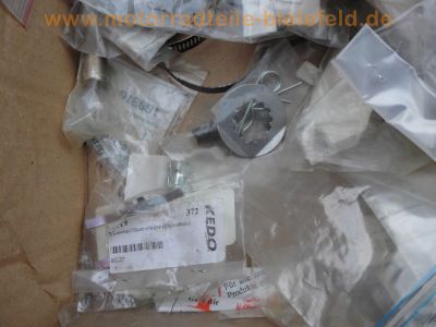 Yamaha_SR_500_48T_2J4_Ersatzteile-Konvolut_Motor_Neuteile_etc_-_wie_SR_XT_250_500_1U6_30.jpg
