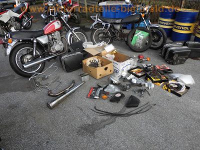 Yamaha_SR_500_48T_2J4_Ersatzteile-Konvolut_Motor_Neuteile_etc_-_wie_SR_XT_250_500_1U6_74.jpg