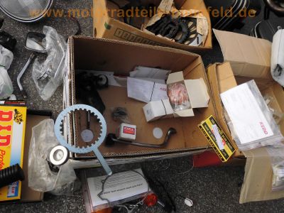 Yamaha_SR_500_48T_2J4_Ersatzteile-Konvolut_Motor_Neuteile_etc_-_wie_SR_XT_250_500_1U6_85.jpg