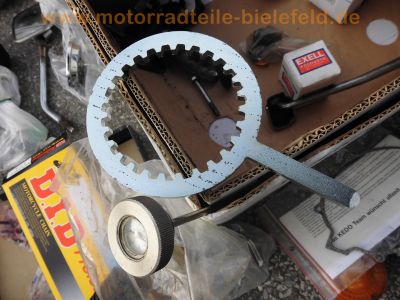 Yamaha_SR_500_48T_2J4_Ersatzteile-Konvolut_Motor_Neuteile_etc_-_wie_SR_XT_250_500_1U6_87.jpg