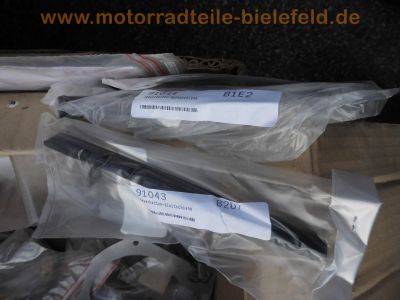 Yamaha_SR_500_48T_2J4_Ersatzteile-Konvolut_Motor_Neuteile_etc_-_wie_SR_XT_250_500_1U6_93.jpg