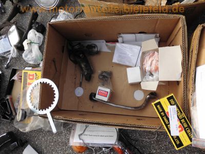 Yamaha_SR_500_48T_2J4_Ersatzteile-Konvolut_Motor_Neuteile_etc_-_wie_SR_XT_250_500_1U6_96.jpg